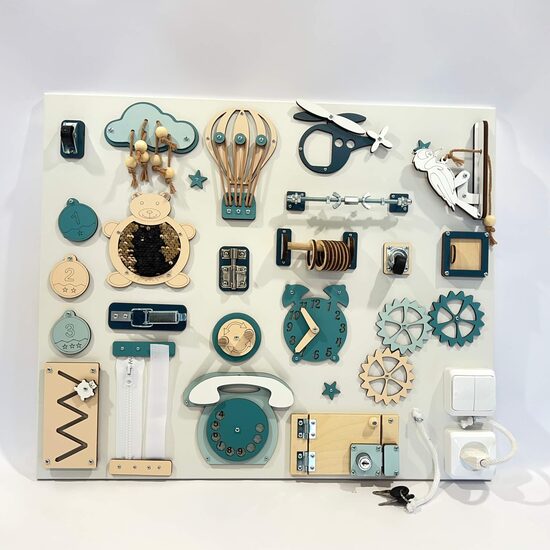 Bērnu aktivitāšu dēlis